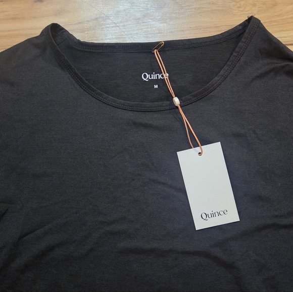 QUINCE Flowknit Breeze Long Sleeve Top in Black Medium NWT - Picture 3 of 8